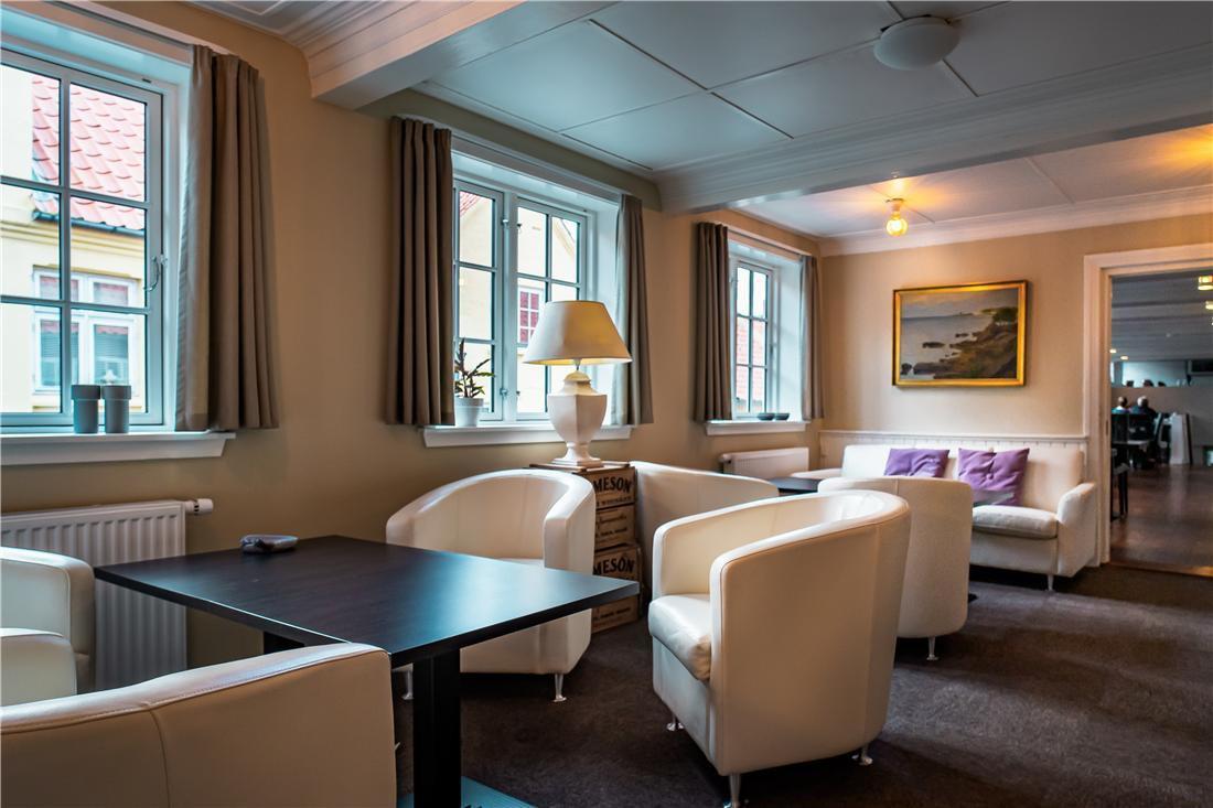 Hotel Allinge Extérieur photo