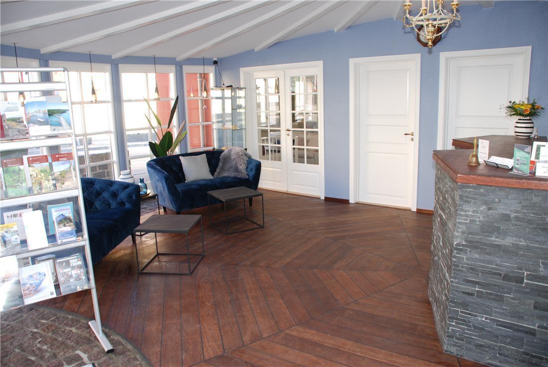 Hotel Allinge Extérieur photo