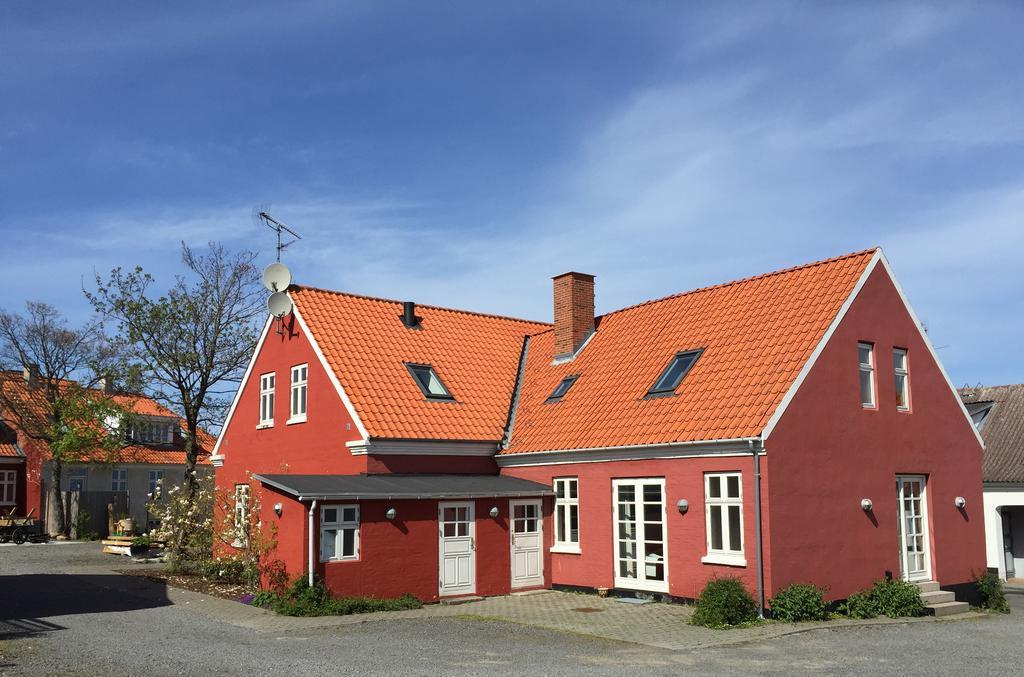 Hotel Allinge Extérieur photo